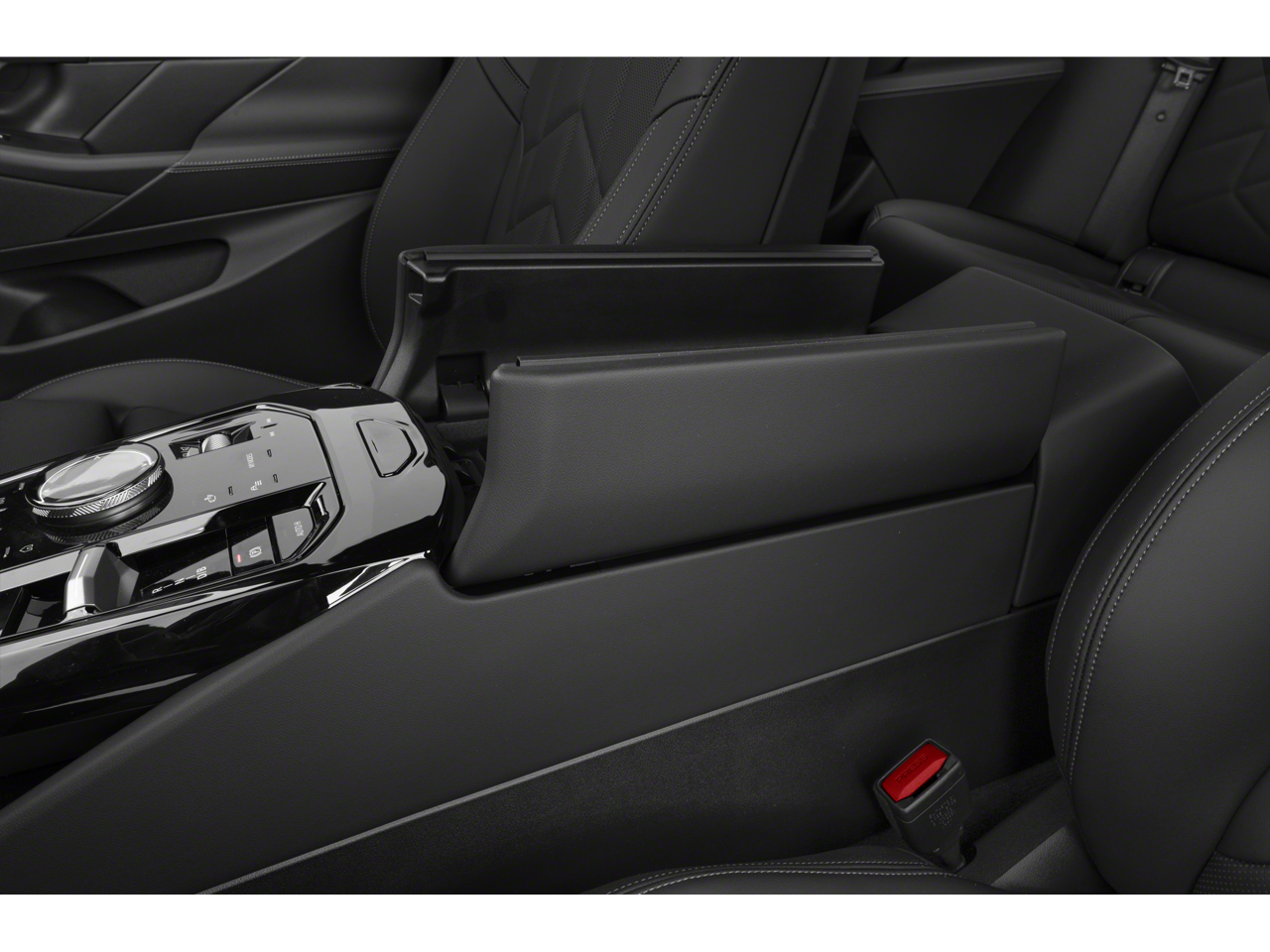 2025 BMW i5 eDrive40 Courtesy Vehicle