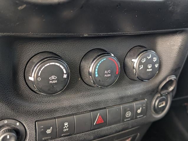 2012 Jeep Wrangler 4WD 2dr Sahara