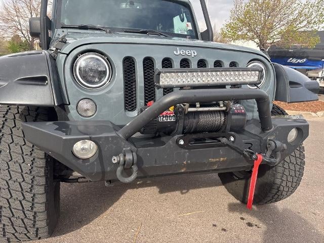 2014 Jeep Wrangler Unlimited 4WD 4dr Sahara