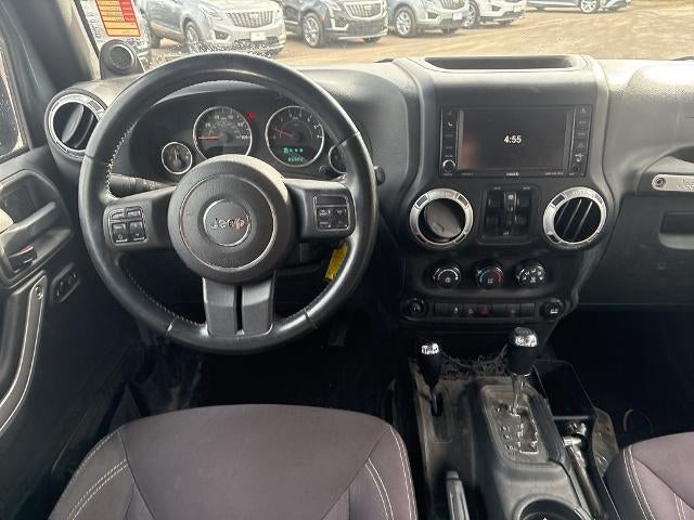 2014 Jeep Wrangler Unlimited 4WD 4dr Sahara