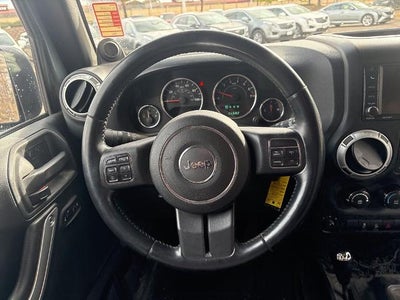 2014 Jeep Wrangler Unlimited 4WD 4dr Sahara