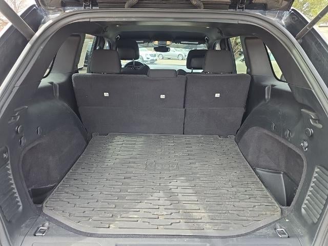 2018 Jeep Grand Cherokee Laredo 4x4 *Ltd Avail*