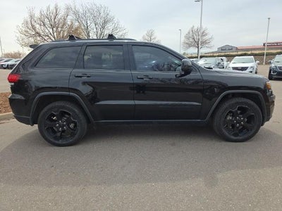 2018 Jeep Grand Cherokee Laredo 4x4 *Ltd Avail*