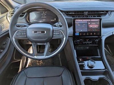 2025 Jeep Grand Cherokee L Limited 4x4