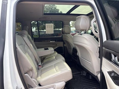 2022 Jeep Wagoneer Series III 4x4