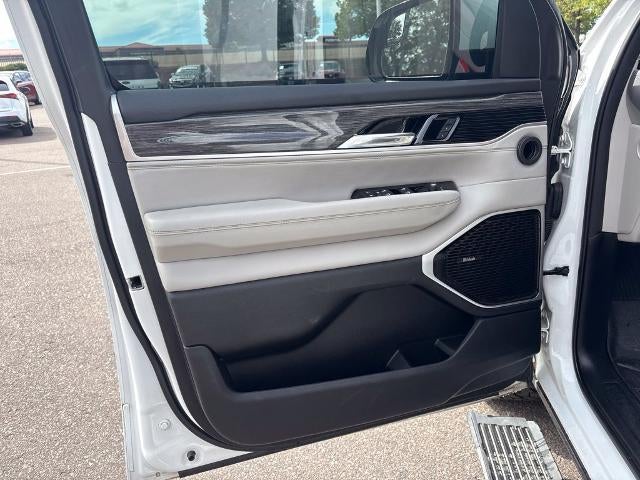 2022 Jeep Wagoneer Series III 4x4