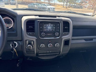 2019 RAM 1500 Classic Express 4x2 Quad Cab 6'4" Box