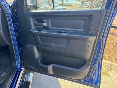 2019 RAM 1500 Classic Express 4x2 Quad Cab 6'4" Box