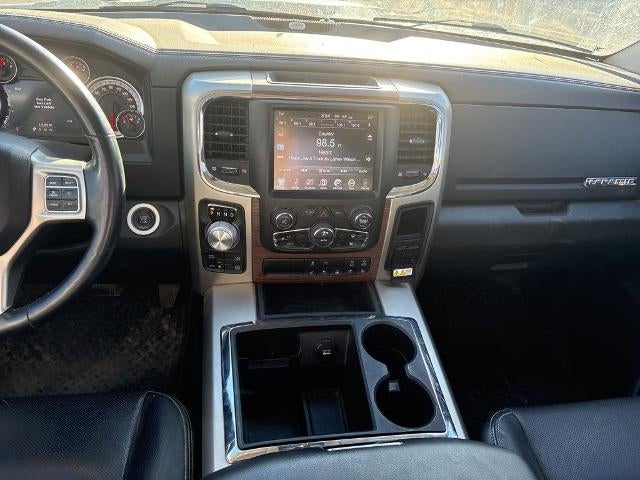 2014 RAM 1500 4WD Quad Cab 6.4 Ft Box Laramie