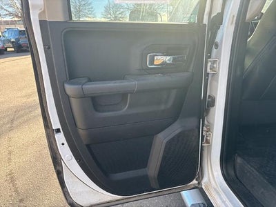 2014 RAM 1500 4WD Quad Cab 6.4 Ft Box Laramie