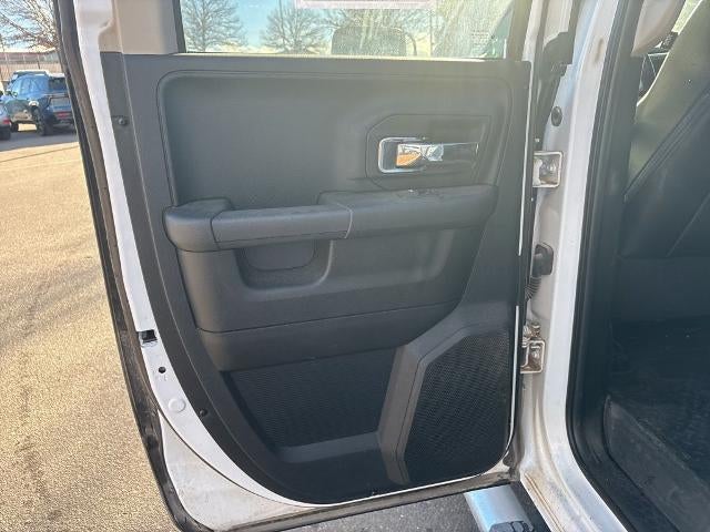 2014 RAM 1500 4WD Quad Cab 6.4 Ft Box Laramie