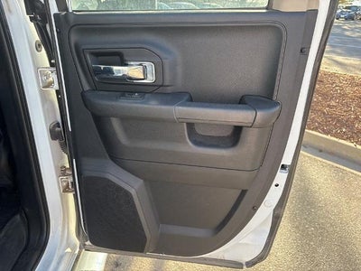 2014 RAM 1500 4WD Quad Cab 6.4 Ft Box Laramie