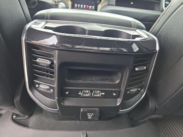 2019 RAM 1500 Laramie 4x4 Crew Cab 5'7" Box