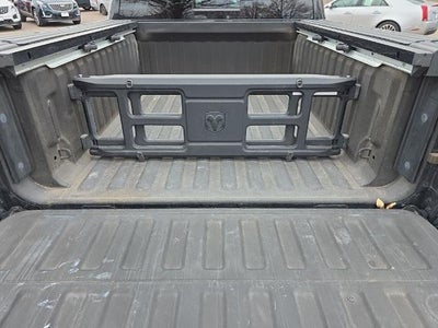 2019 RAM 1500 Laramie 4x4 Crew Cab 5'7" Box