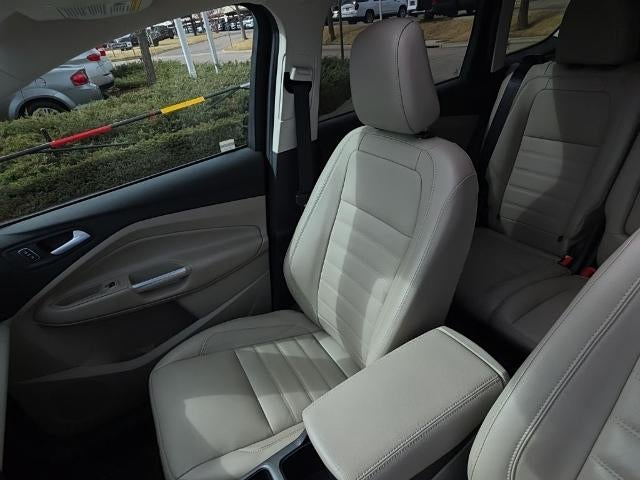 2019 Ford Escape Titanium 4WD