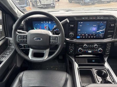 2024 Ford Super Duty F-250 SRW LARIAT 4WD Crew Cab 6.75' Box