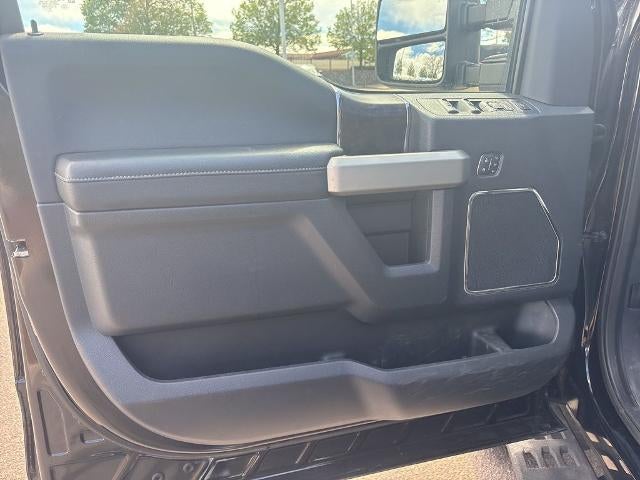 2022 Ford Super Duty F-250 SRW LARIAT 4WD Crew Cab 6.75' Box