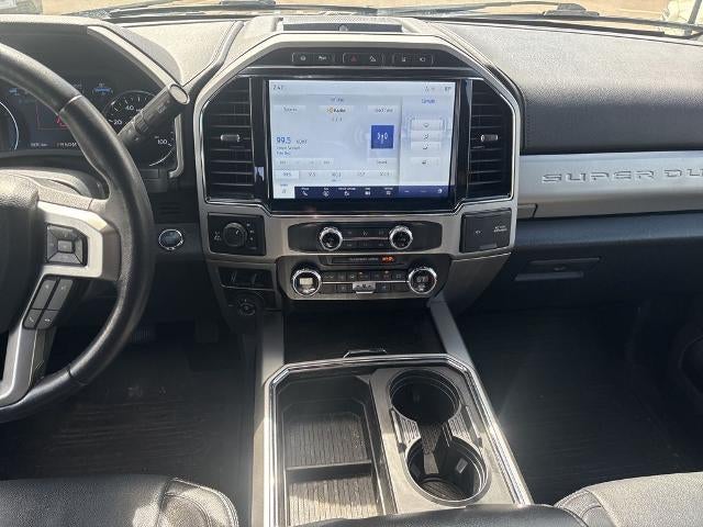 2022 Ford Super Duty F-250 SRW LARIAT 4WD Crew Cab 6.75' Box