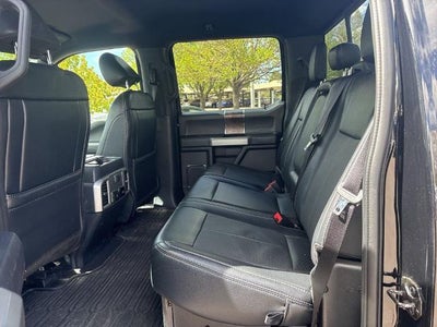 2022 Ford Super Duty F-250 SRW LARIAT 4WD Crew Cab 6.75' Box