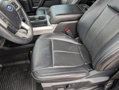 2020 Ford Super Duty F-350 SRW LARIAT 4WD Crew Cab 6.75' Box