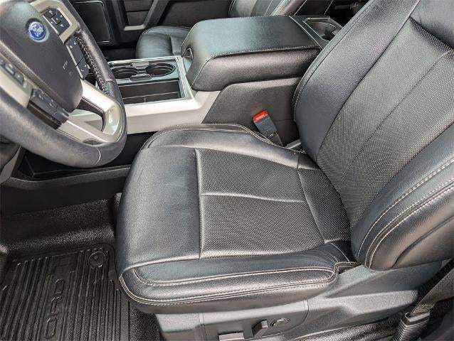 2020 Ford Super Duty F-350 SRW LARIAT 4WD Crew Cab 6.75' Box