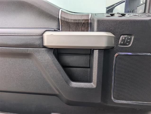 2020 Ford Super Duty F-350 SRW LARIAT 4WD Crew Cab 6.75' Box