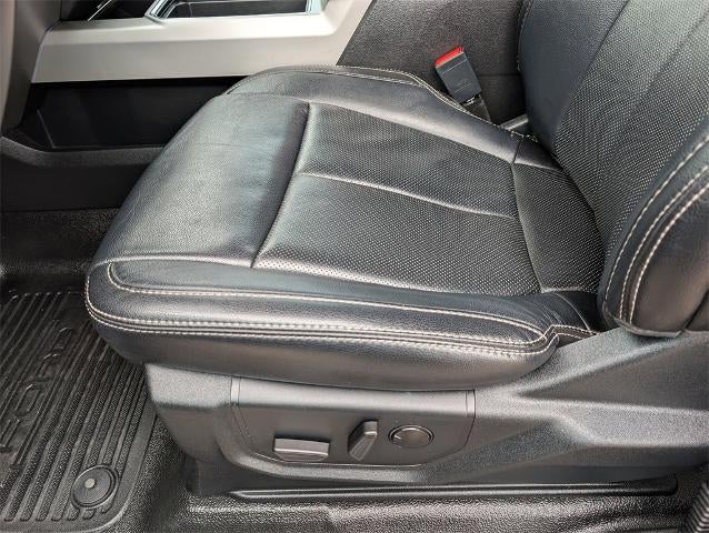 2020 Ford Super Duty F-350 SRW LARIAT 4WD Crew Cab 6.75' Box