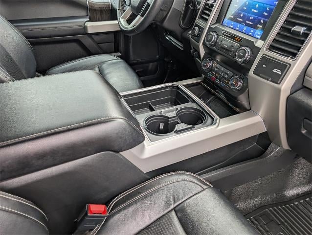 2020 Ford Super Duty F-350 SRW LARIAT 4WD Crew Cab 6.75' Box