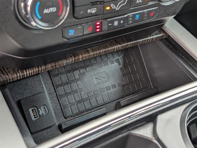 2020 Ford Super Duty F-350 SRW LARIAT 4WD Crew Cab 6.75' Box