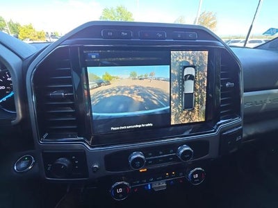 2022 Ford Super Duty F-350 SRW LARIAT 4WD Crew Cab 6.75' Box