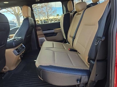 2022 Ford F-150 LARIAT 4WD SuperCrew 5.5' Box