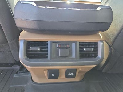 2022 Ford F-150 LARIAT 4WD SuperCrew 5.5' Box