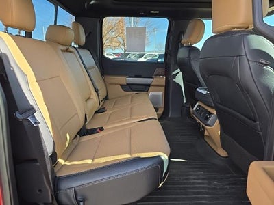 2022 Ford F-150 LARIAT 4WD SuperCrew 5.5' Box