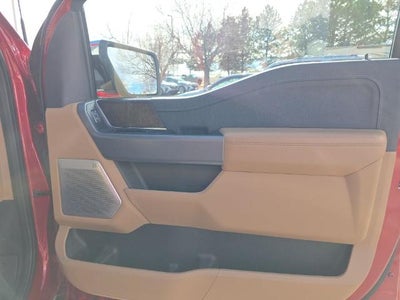 2022 Ford F-150 LARIAT 4WD SuperCrew 5.5' Box