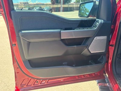 2022 Ford F-150 LARIAT 4WD SuperCrew 5.5' Box