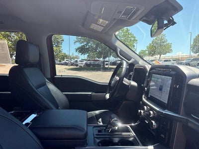 2022 Ford F-150 LARIAT 4WD SuperCrew 5.5' Box