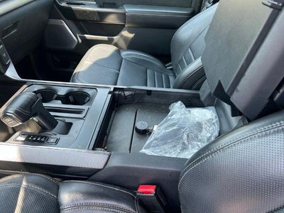 2022 Ford F-150 Platinum 4WD SuperCrew 5.5' Box