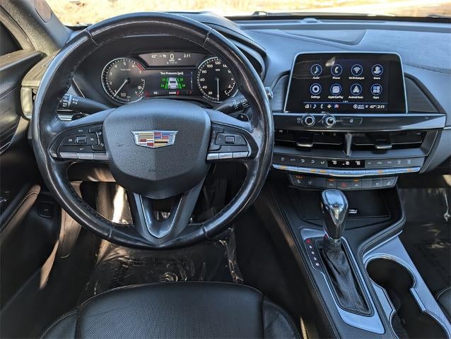 2023 Cadillac CT4 4dr Sdn Premium Luxury