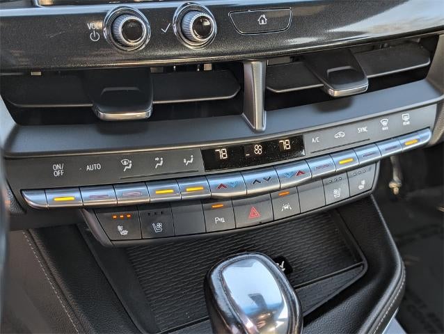 2023 Cadillac CT4 4dr Sdn Premium Luxury