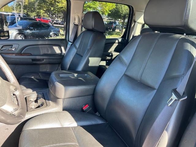 2008 Chevrolet Silverado 2500 HD 4WD Crew Cab Standard Box LTZ