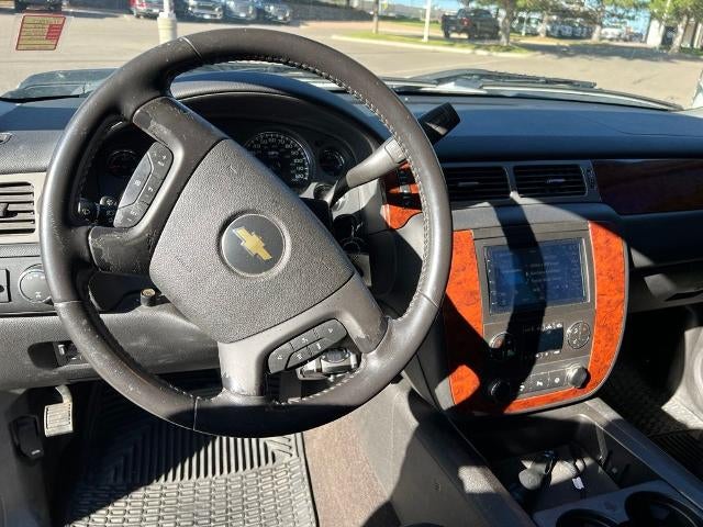 2008 Chevrolet Silverado 2500 HD 4WD Crew Cab Standard Box LTZ