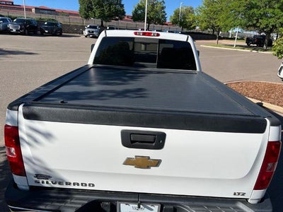 2008 Chevrolet Silverado 2500 HD 4WD Crew Cab Standard Box LTZ