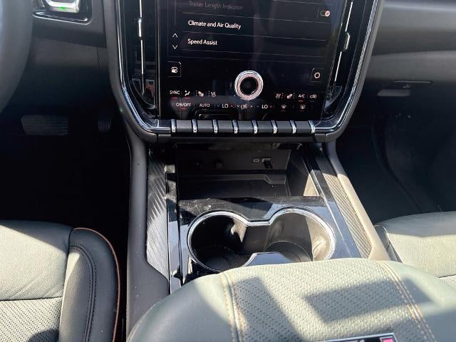 2026 GMC Yukon 4WD 4dr AT4