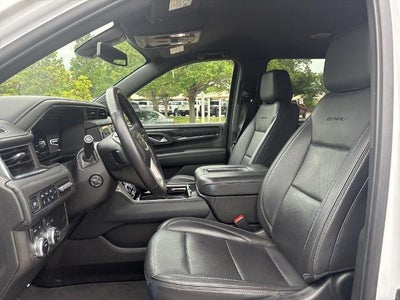 2022 GMC Yukon XL 4WD 4dr Denali