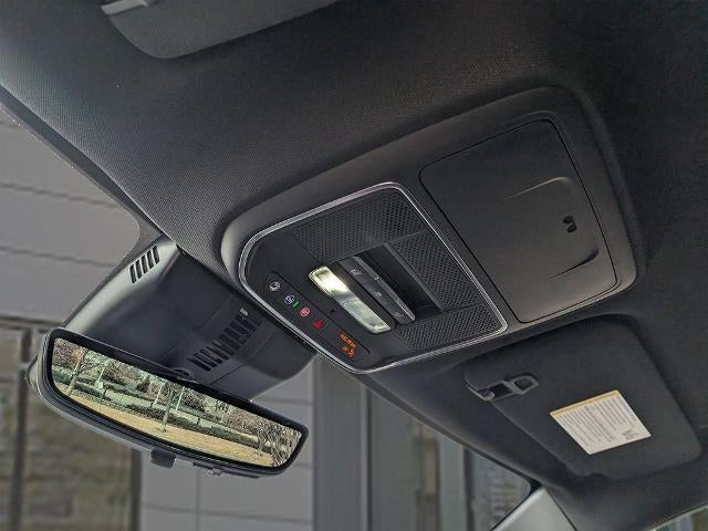 2025 Chevrolet Traverse RS w/2RS