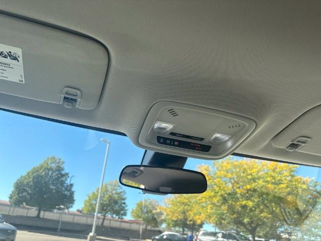 2021 Chevrolet Traverse AWD 2FL