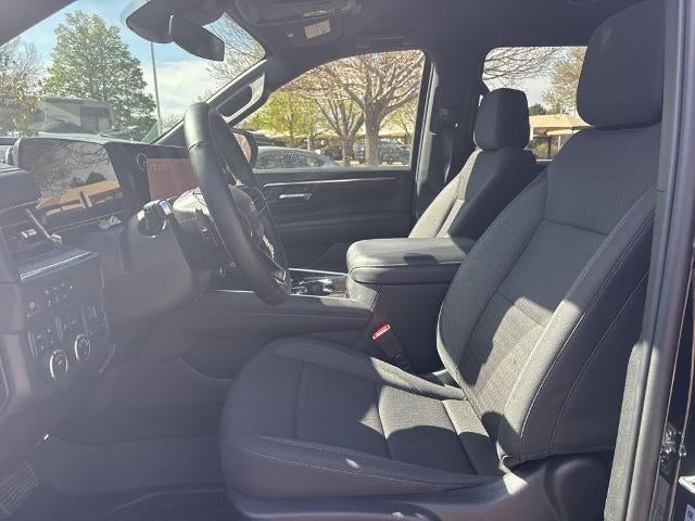 2025 Chevrolet Suburban 4WD LS