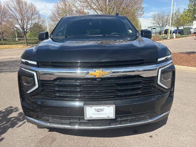 2025 Chevrolet Suburban 4WD LS