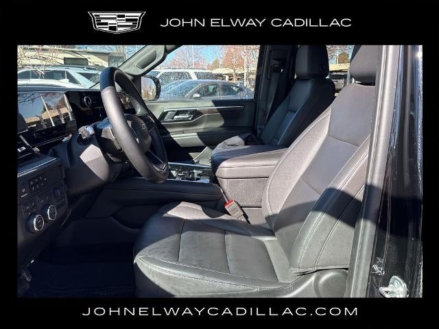 2025 Chevrolet Suburban 4WD Z71