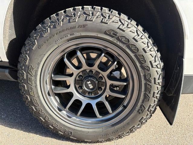 2025 Chevrolet Tahoe 4WD High Country